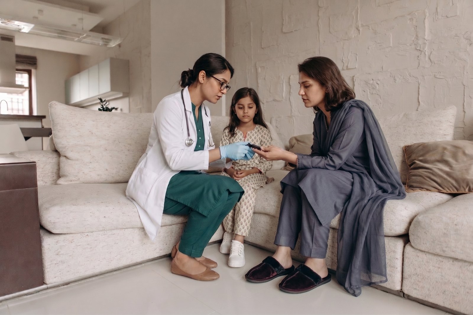 Setting Up a Home Care Space: What Equipment Do You Actually Need?
